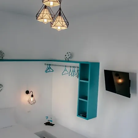 Sea & Sun Apart-hotel 4*