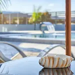 Апарт-отель Sea & Sun 4*