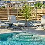 Sea & Sun 4* Хараки
