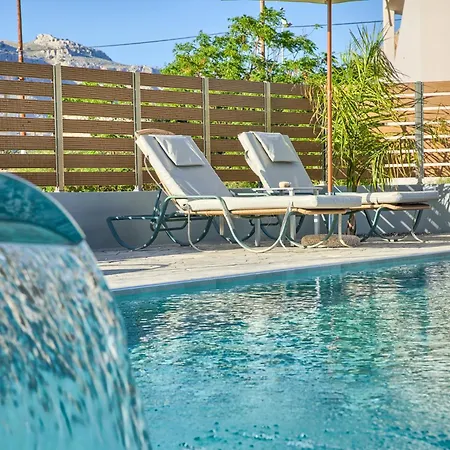 Sea & Sun Aparthotel 4*